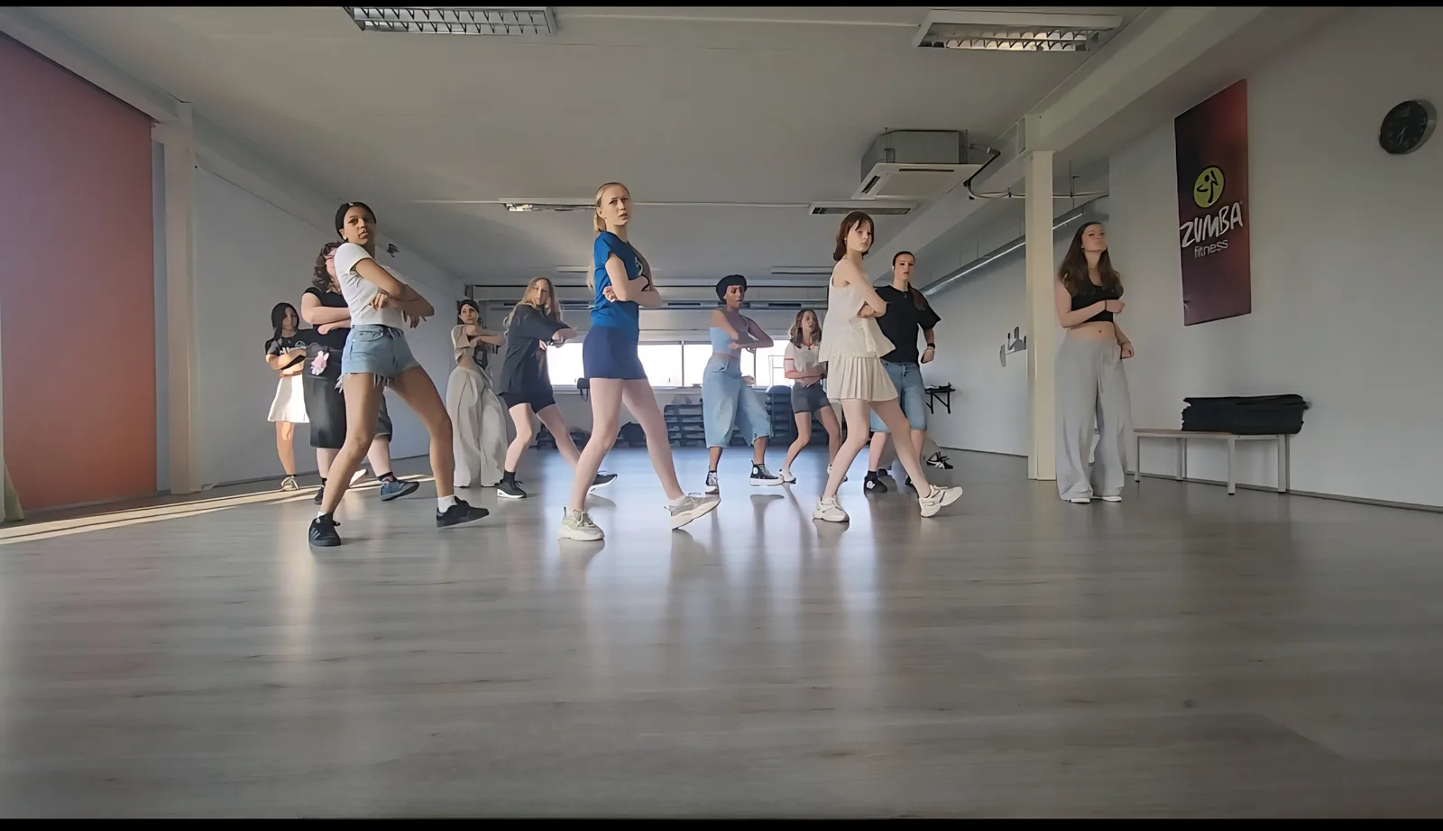 Sfeerfoto Kpop dansles bij Kpoppers Academy