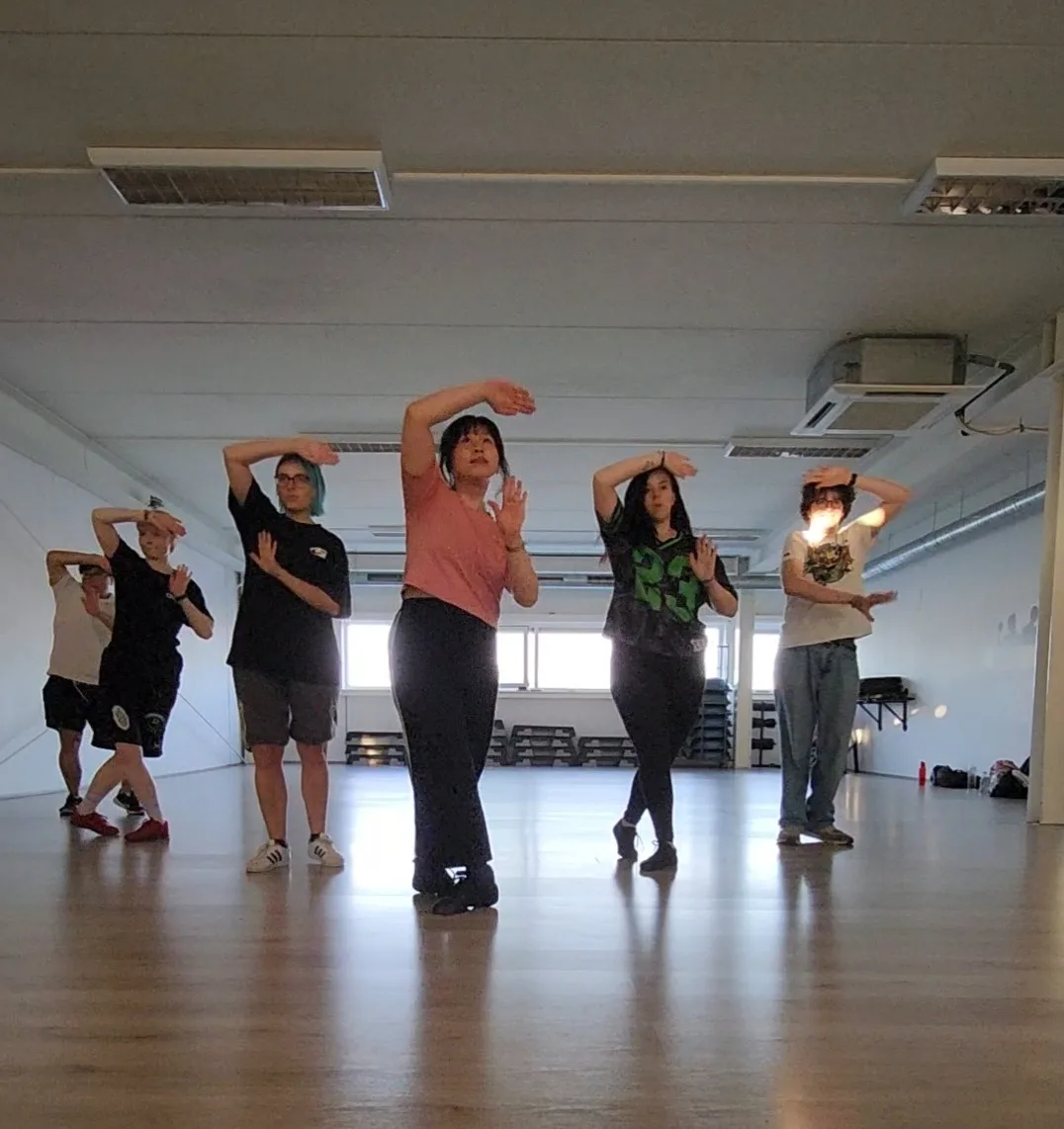 Sfeerfoto Kpop dansles bij Kpoppers Academy