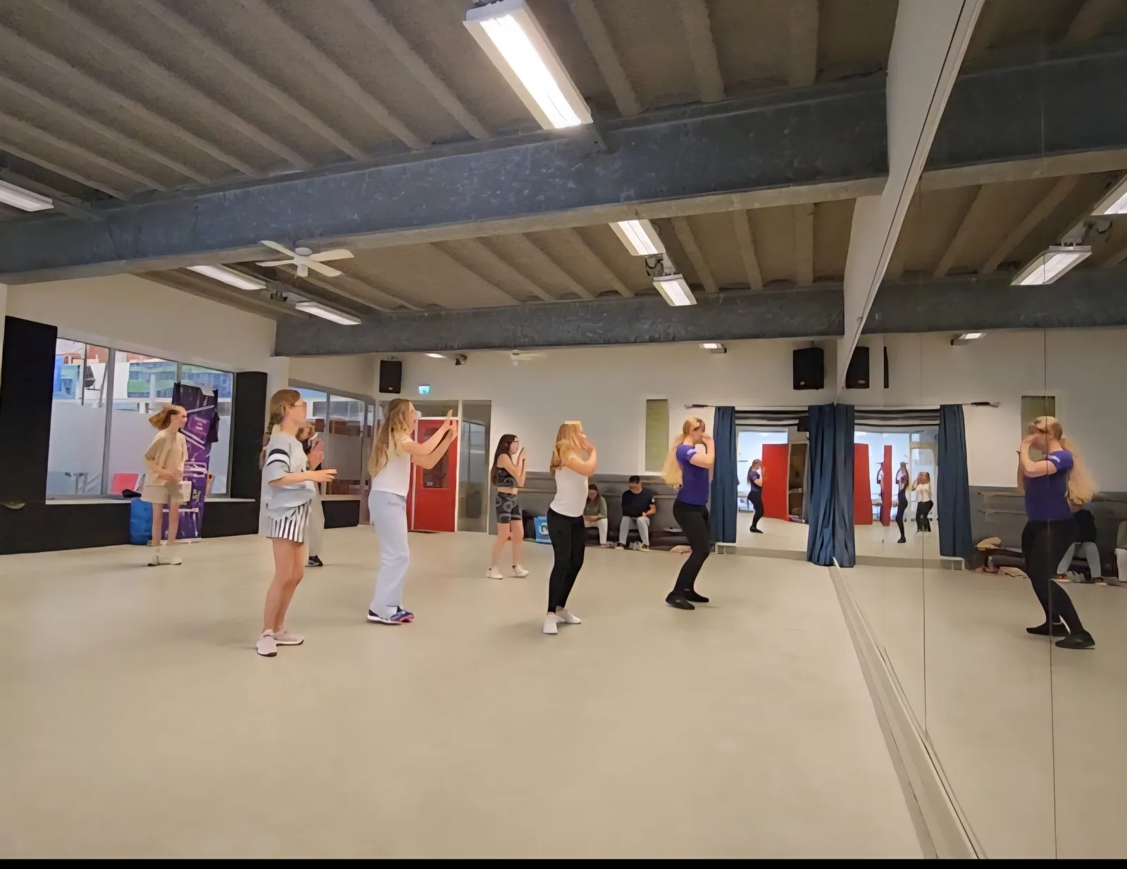 Sfeerfoto Kpop Workshop bij Kpoppers Academy