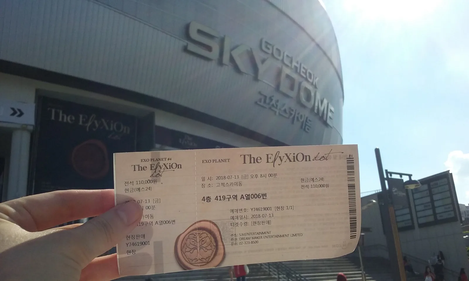 Kpoppers Academy - EXO in concert