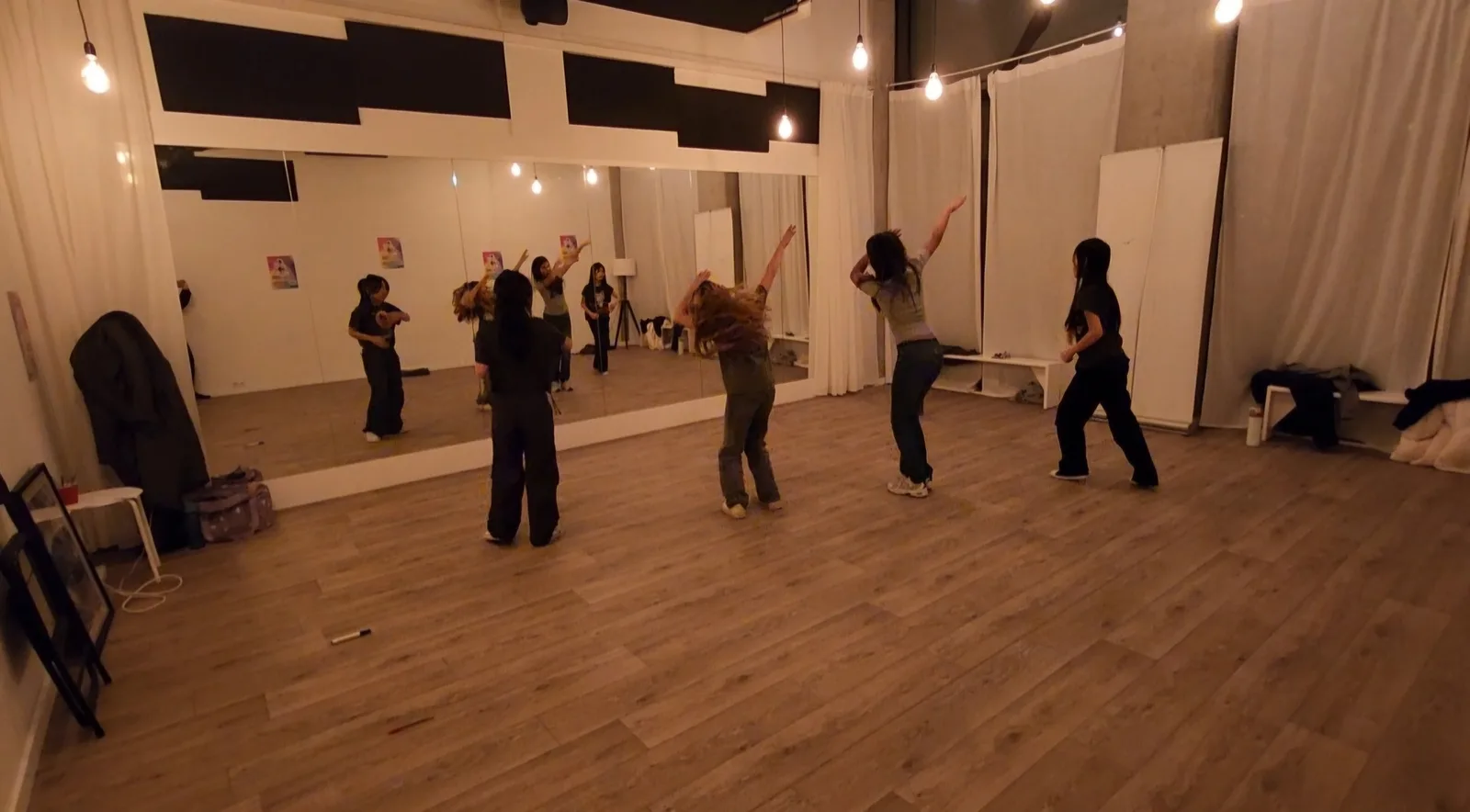Sfeerfoto Kpop danslessen Amsterdam